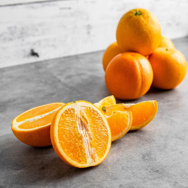 Image of Organic Valencia Oranges Styled